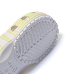 Sandália Crocs Infantil Classic Tie Dye Graphic - Foto 9