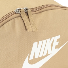 Mochila Nike Heritage com Multi Compartimentos - 25 Litros - Foto 4