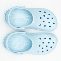 Sandalia Crocs Classic - Foto 2