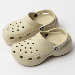 Sandalia Crocs Classic Platform Clog Uni - Foto 2