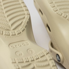 Sandalia Crocs Classic Platform Clog Uni - Foto 9
