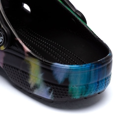 Sandália Crocs Adulto Classic T Dye Graphic Clo - Foto 7