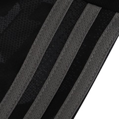 Camisa Arsenal II 22/23 adidas - Feminina - Foto 9