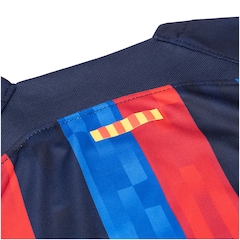 Camisa Barcelona I 22/23 Torcedor Nike - Feminina - Foto 8
