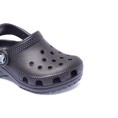 Sandália Crocs Classic Clog T - Infantil - Foto 8