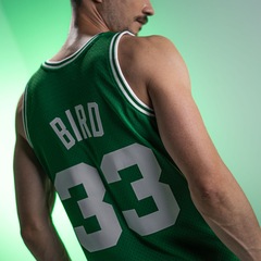 Camiseta Regata Boston Celtics NBA Mitchell & Ness Swingman Road Jersey - Masculina - Foto 12