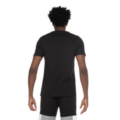 Camiseta Puma Manga Curta Mercedes-AMG Petronas Fórmula1 Essential Tee - Masculina - Foto 3