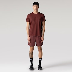 Camiseta ASICS Manga Curta Logo Espiral Crepe - Masculina - Foto 5