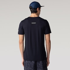 Camiseta ASICS Manga Curta Light Nagoya - Masculina - Foto 2