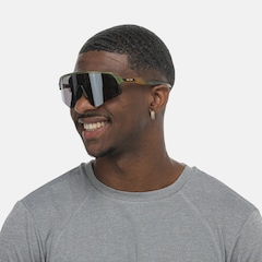 Óculos de Sol Oakley Sutro Lite Sweep Prizm - Unissex - Foto 3