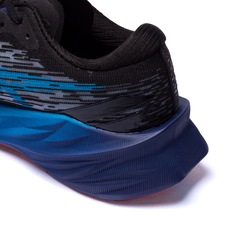 Tênis ASICS Novablast 3 - Masculino - Foto 8