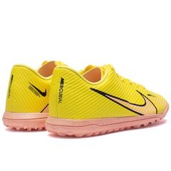 Chuteira Society Adulto Nike Mercurial Zoom Vapor 15 Club TF - Foto 4