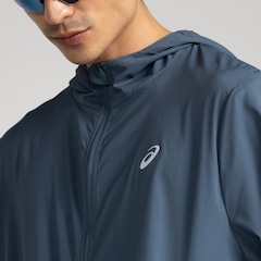 Jaqueta Masculina ASICS com Capuz Icon Packable - Foto 6