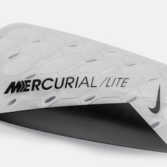 Caneleira de Futebol Nike Mercurial Lite FA22 - Adulto - Foto 4