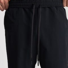 Bermuda Asics 7 Recortada Masculina - Foto 6