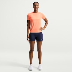 Camiseta Feminina Nike Dri-Fit Legend - Foto 2