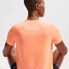 Camiseta Feminina Nike Dri-Fit Legend - Foto 5