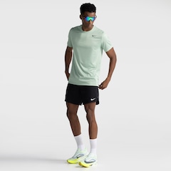 Camiseta Nike Dri-FIT Legend - Masculina - Foto 4