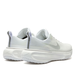 Tênis Wmns Zoomx Invincible Run FK 3 - Feminino - Foto 2