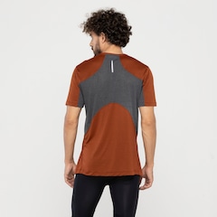 Camiseta Masculina ASICS Manga Curta Respirável Secagem Rápida Cava Tradicional - Foto 3