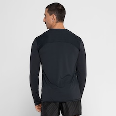 Camiseta Masculina ASICS Manga Longa com Proteção Solar Cava Tradicional Recortada - Foto 3