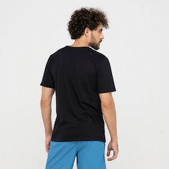 Camiseta Masculina ASICS Manga Curta Malha Dry - Foto 3
