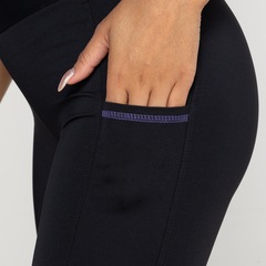 Bermuda Feminina Oxer Alta Compressão Cós Médio com Bolso Lateral Run - Foto 5