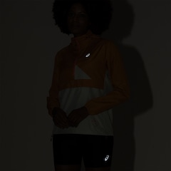 Blusão Feminino ASICS com Capuz Jacket - Foto 10