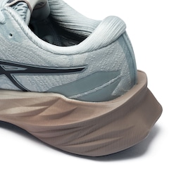 Tênis ASICS Novablast 3 - Feminino - Foto 7