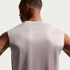 Camiseta Regata Nike Dri-FIT Legend - Masculina - Foto 5