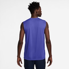 Camiseta Regata Nike Dri-FIT Legend - Masculina - Foto 2