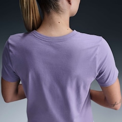 Camiseta Feminina Nike Manga Curta Sportswear Essential Icon - Foto 3