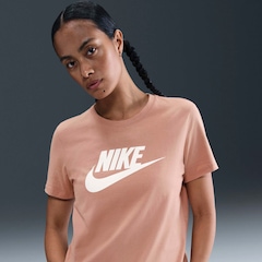 Camiseta Feminina Nike Manga Curta Sportswear Essential Icon - Foto 4