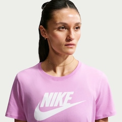 Camiseta Feminina Nike Manga Curta Sportswear Essential Icon - Foto 4