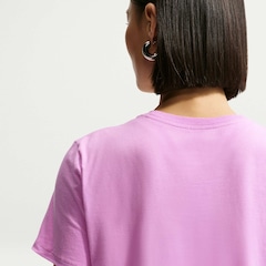 Camiseta Feminina Nike Manga Curta Sportswear Club - Foto 5