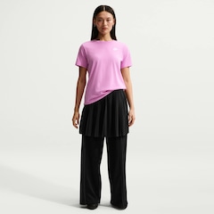 Camiseta Feminina Nike Manga Curta Sportswear Club - Foto 3