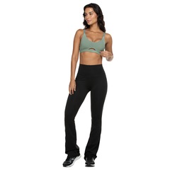 Top Fitness com Bojo adidas Baixa Sustentação Yoga Luxe Studio - Foto 8