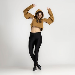 Blusa de Moletom Cropped Feminina adidas com Capuz Hiit - Foto 4