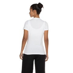 Camiseta Puma Feminina Manga Curta Essentials Logo Tee - Foto 2