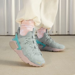 Tênis Nike Air Huarache Craft - Foto 6