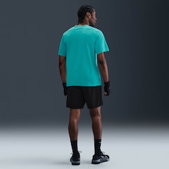 Camiseta Masculina Nike Manga Curta Dri-Fit UV Hyverse - Foto 6