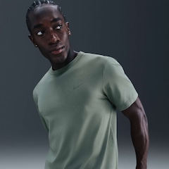 Camiseta Masculina Nike Manga Curta Dri-Fit UV Hyverse - Foto 2