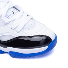 Tênis Jordan Nike Jumpman Two Trey - Masculino - Foto 8