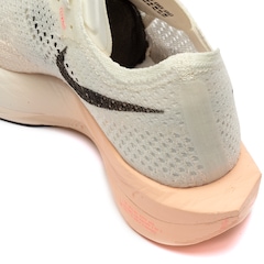 Tênis Nike ZoomX Vaporfly Next% 3 - Feminino - Foto 7