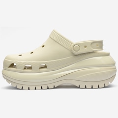 Sandália Crocs Classic Mega Crush Clog - Foto 3