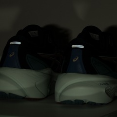 Tênis ASICS Gel-Kayano 30 - Feminino - Video 1