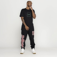 Camiseta Huf Manga Curta Essentials Box Logo - Foto 1