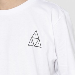 Camiseta Huf Manga Curta Essentials - Foto 5