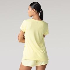 Camiseta Oxer Feminina Alongada Abertura Lateral - Foto 2
