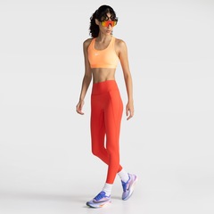 Top Fitness com Bojo Nike Média Sustentação Swoosh Sport - Foto 4